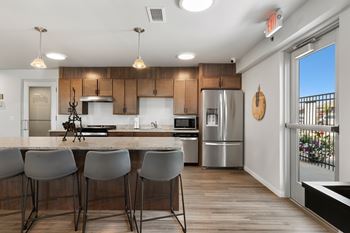 Gourmet kitchen